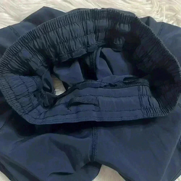 Lululemon Hotty Hot high-rise short - Picture 6 of 9